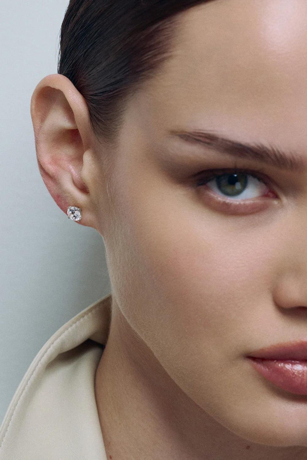 Stud Earrings Silver 6mm