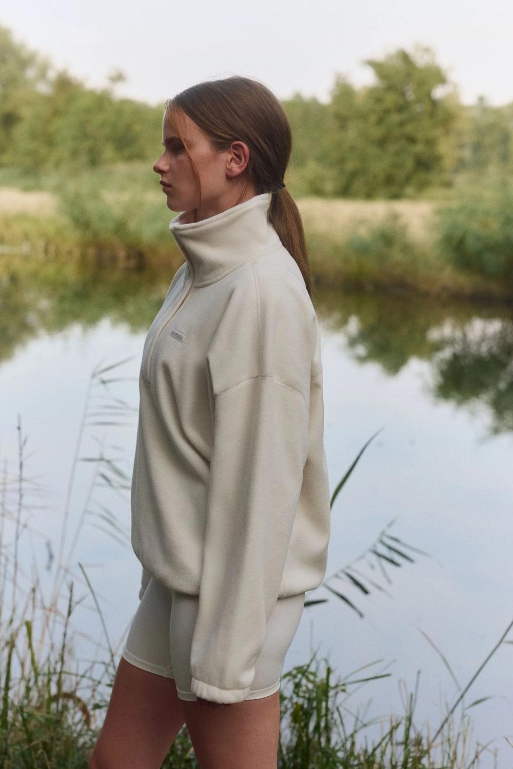 W. Polar Fleece Half-Snap Pullover Creme