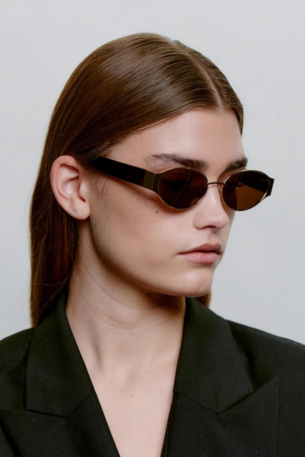 bella gold demi tortoise