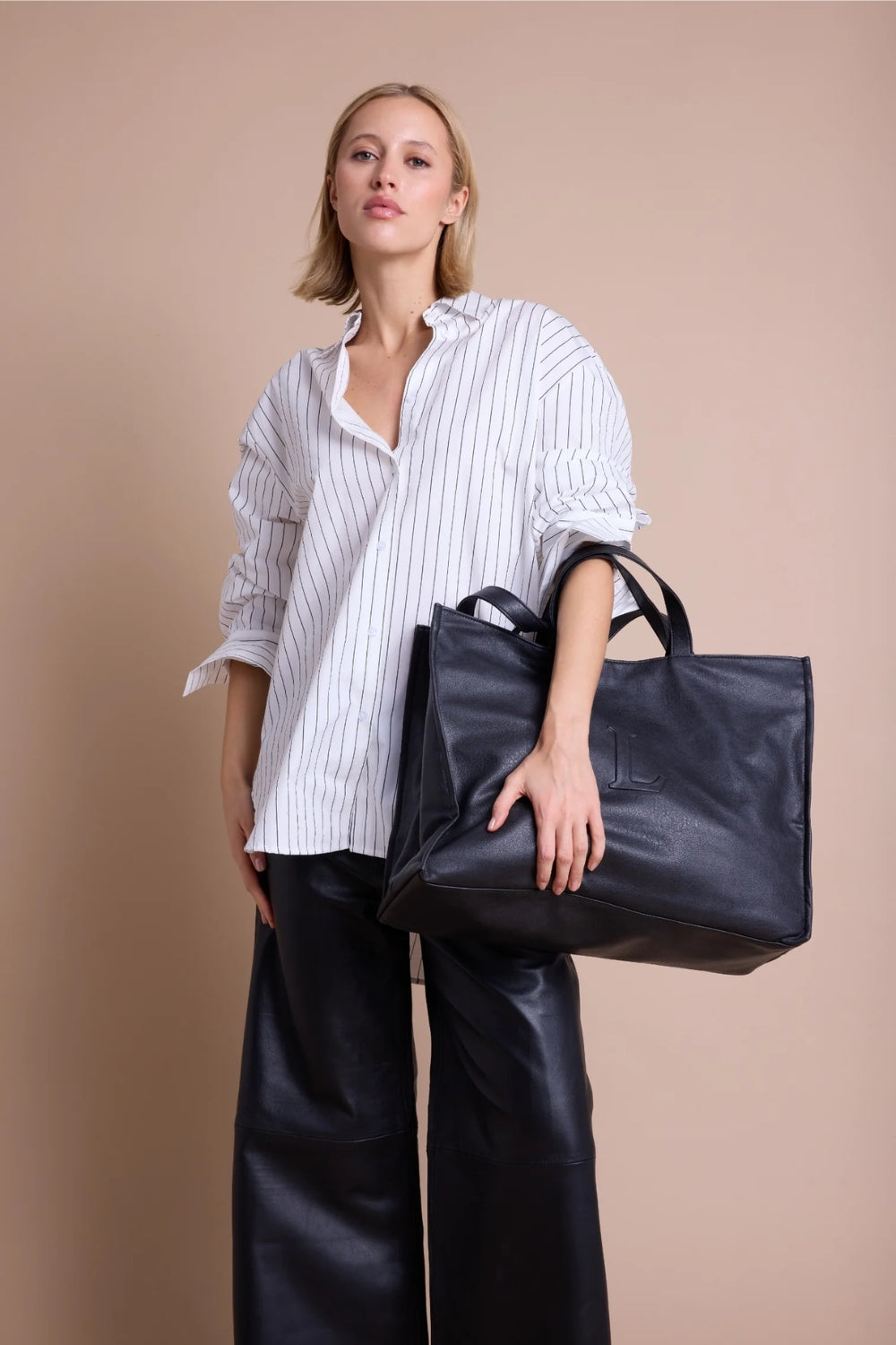 Carry Me Veske Black