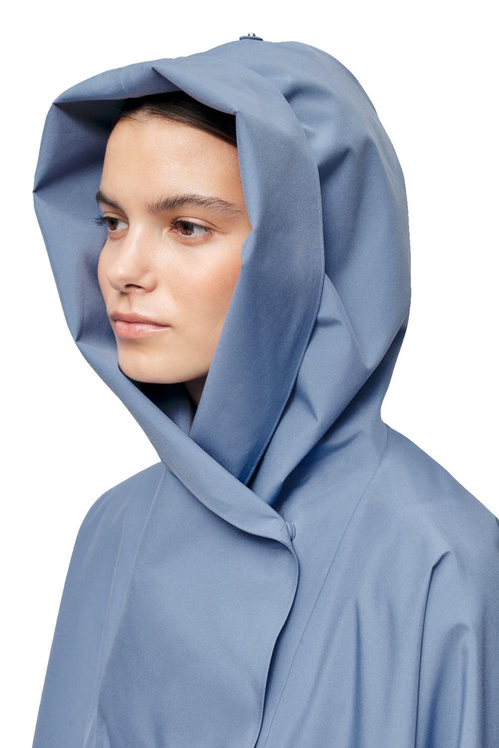 Bergen Poncho blue hour