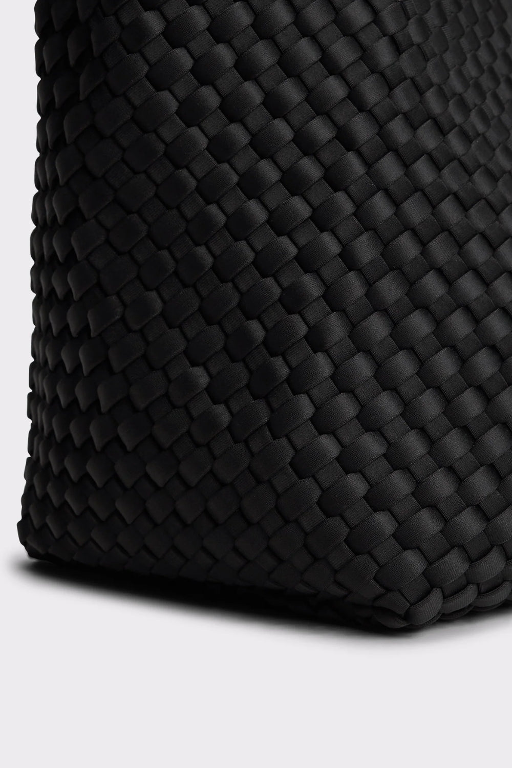 Medium Di Nero