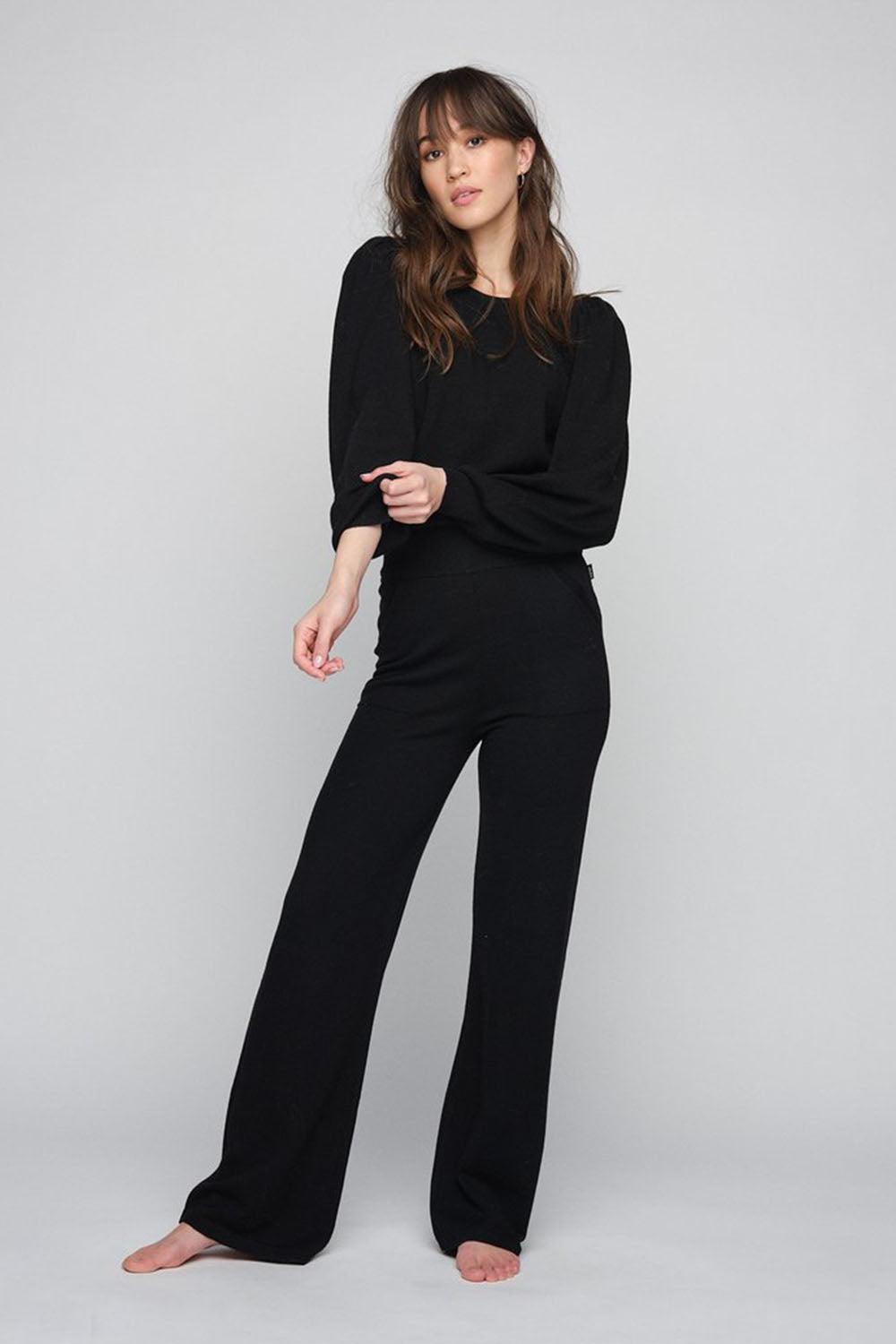 Isabella-Merino-Pants-Black-2