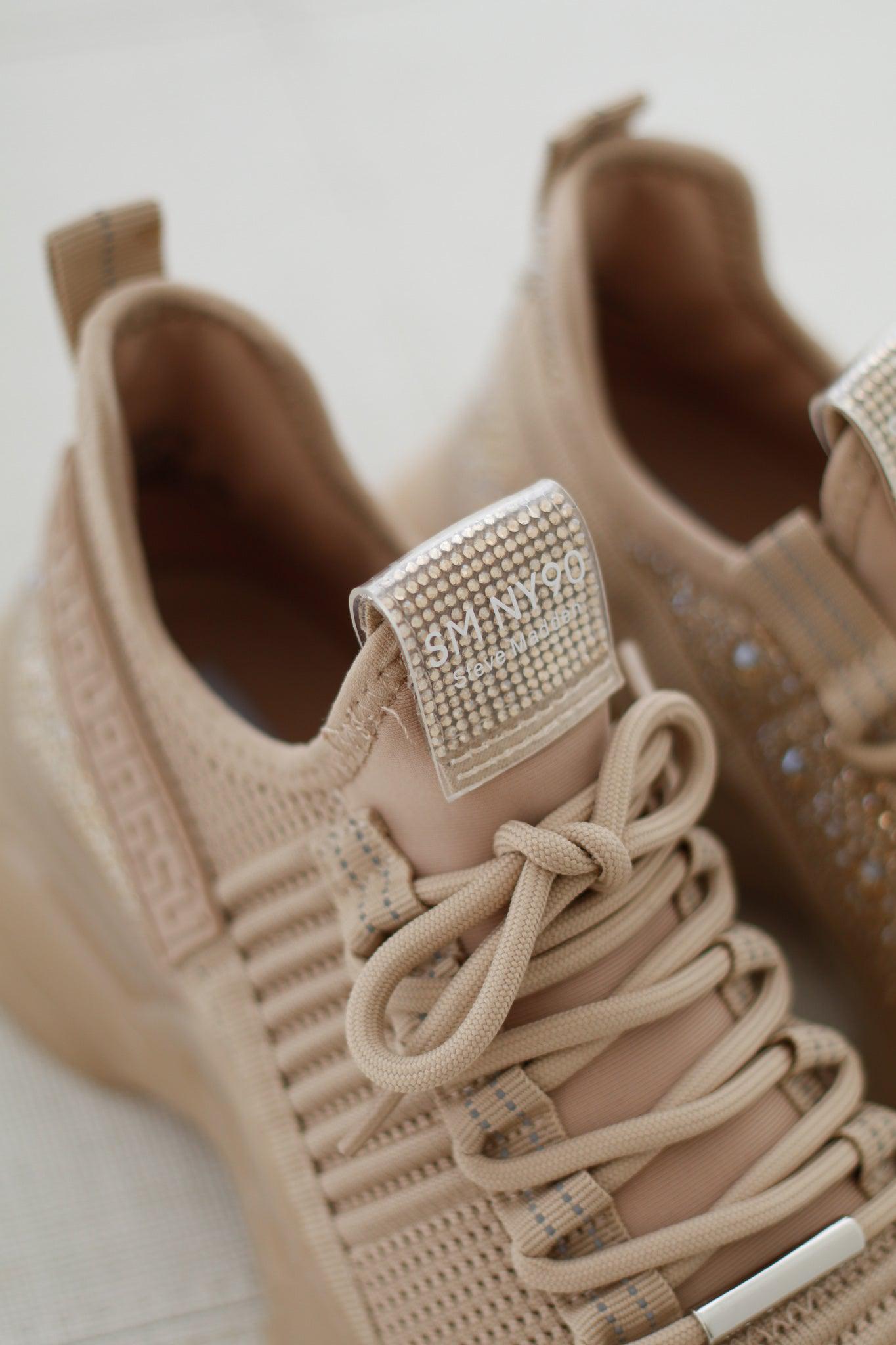 Maxilla-R-Sneaker-Blush-Multi-3
