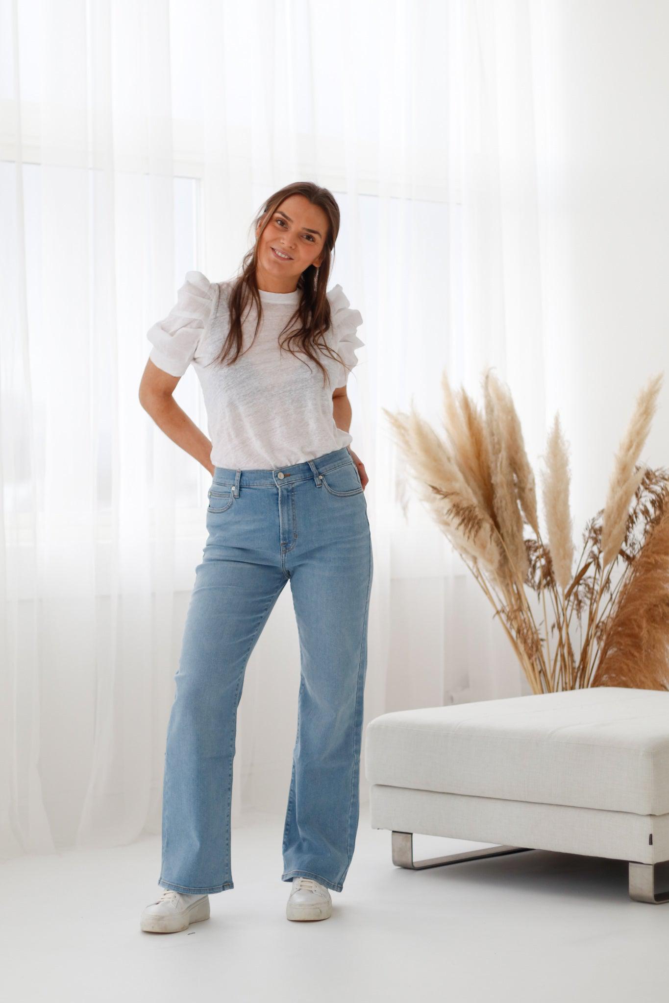 Mia-HW-Straight-Jeans-wash-Santa-Elena-4
