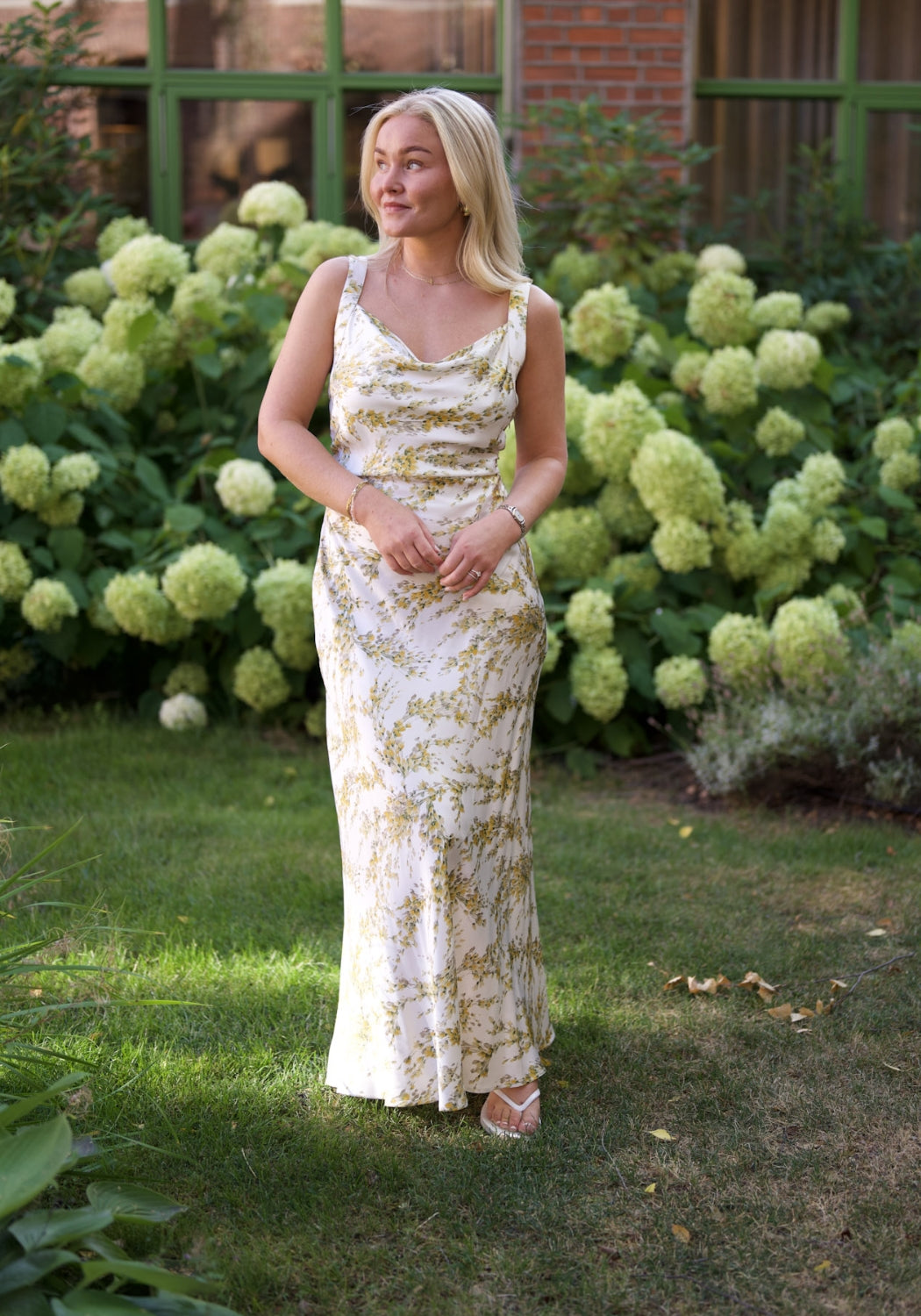 1_0debe5bf-8c19-4209-a682-a359be28df7e