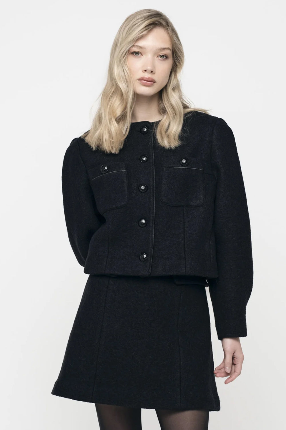 Louvre Bouclé Black
