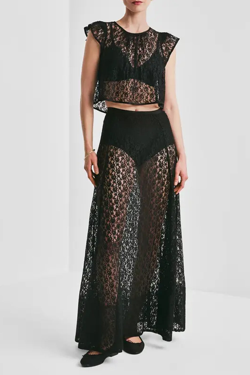 Lace Maxi Skirt Sort