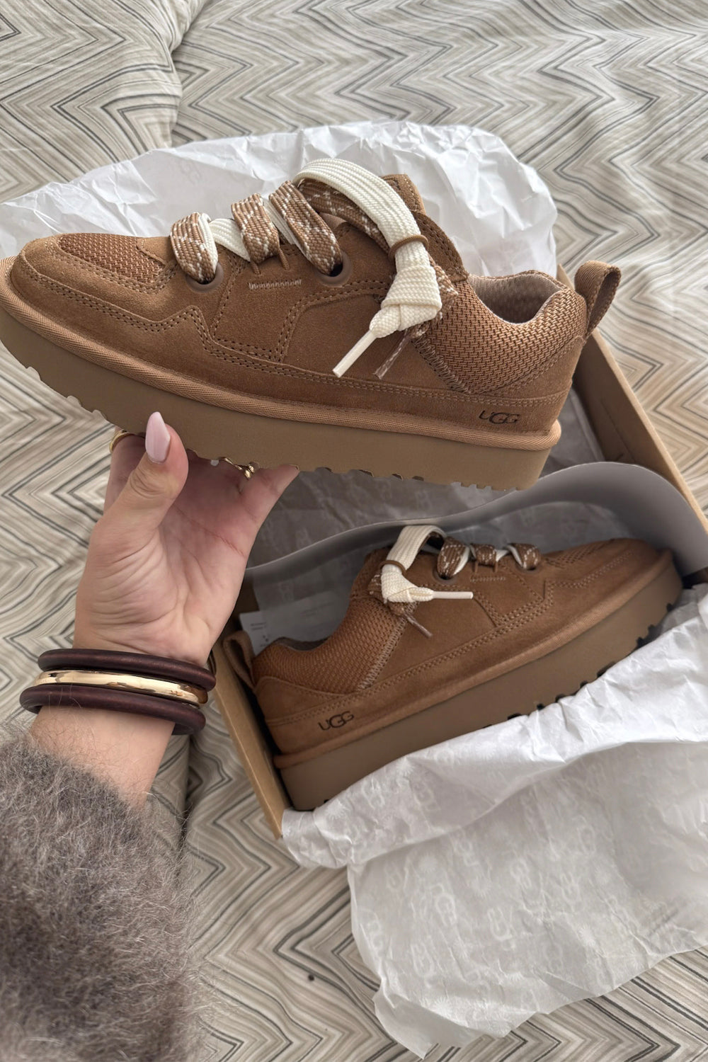 W Lo lowmel Chestnut