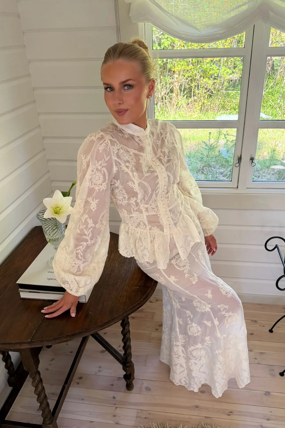 MabelIC Shirt White Vintage Off White Lace