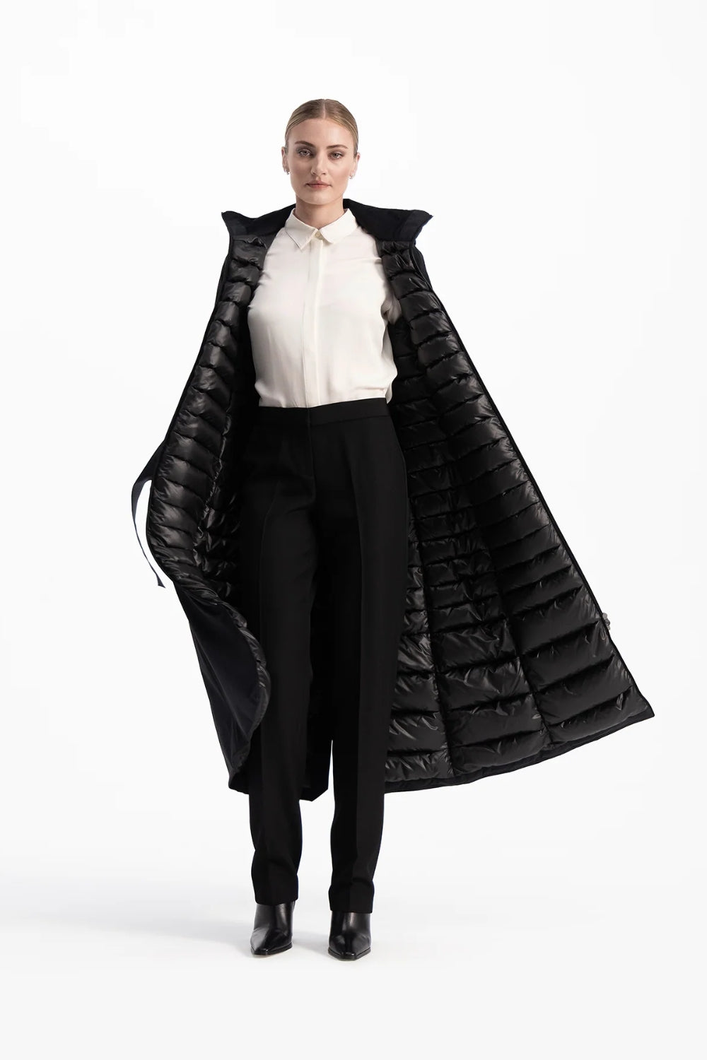 Valkyria  Down Coat Black