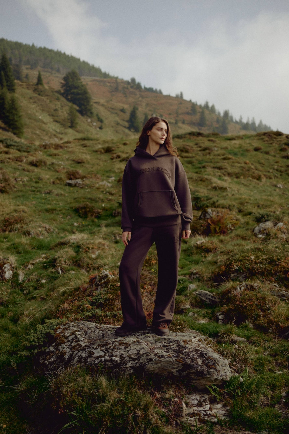 W. CS Hoodie Espresso