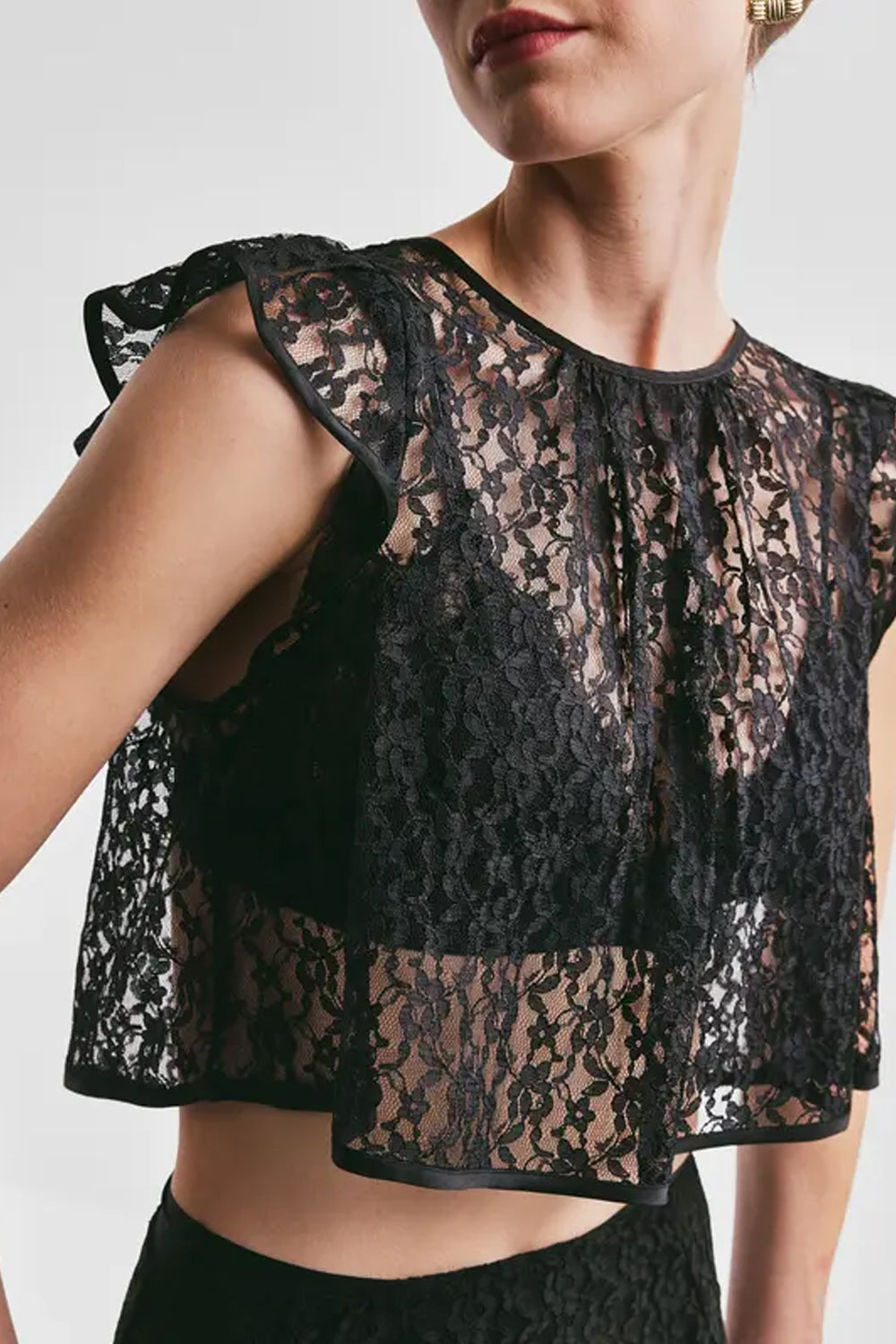 Lace Ruffle top