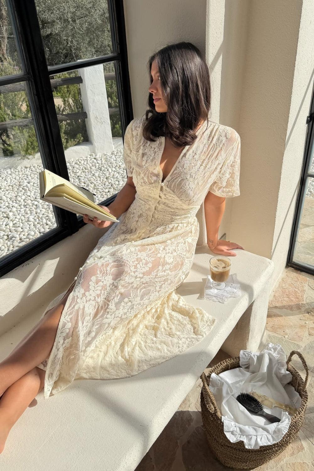 AdeliaIc Long Dress Off White Lace