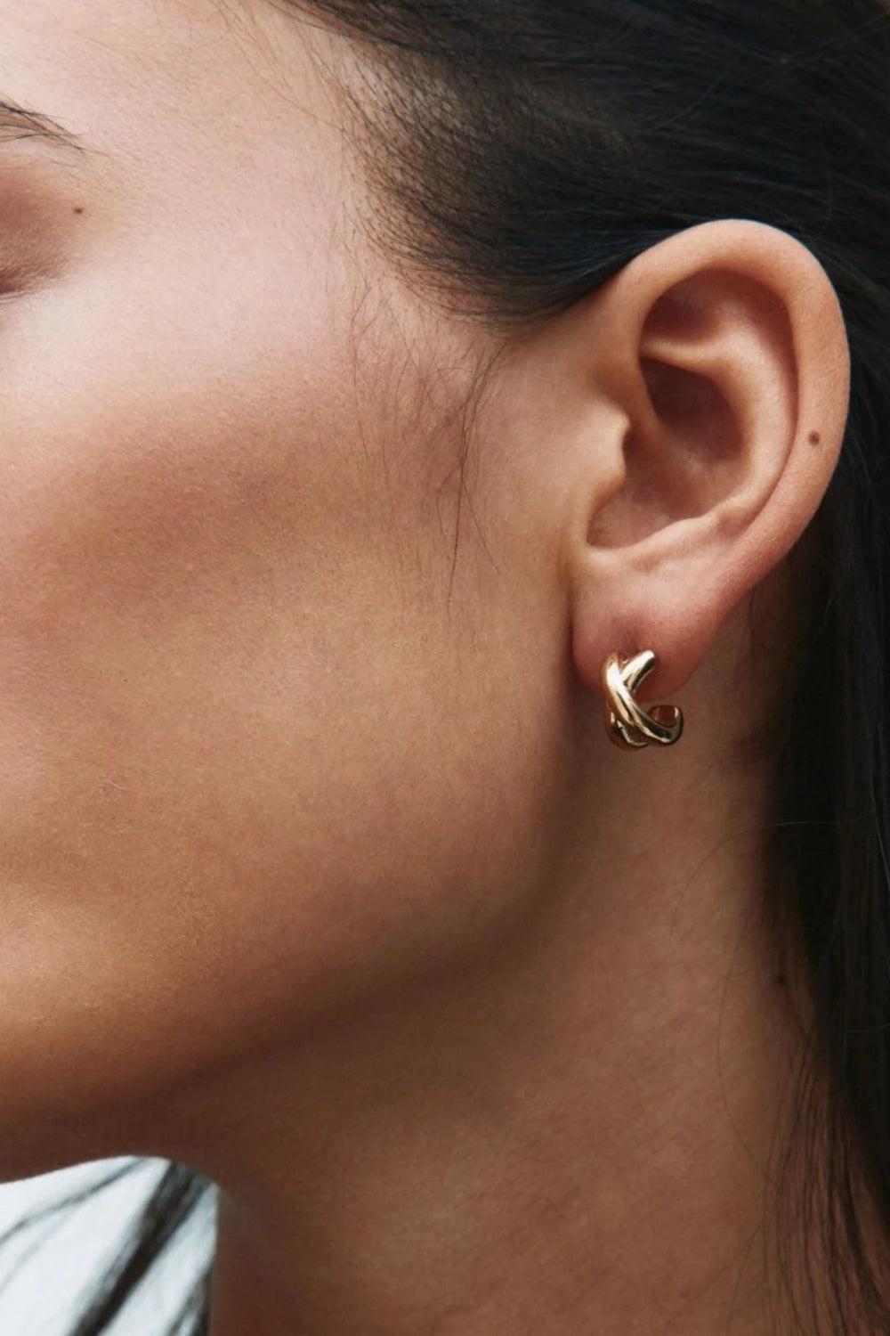 Alexa Hoops S Gold