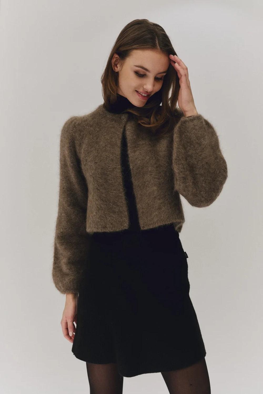 Amelia Chunky Cardigan Brown