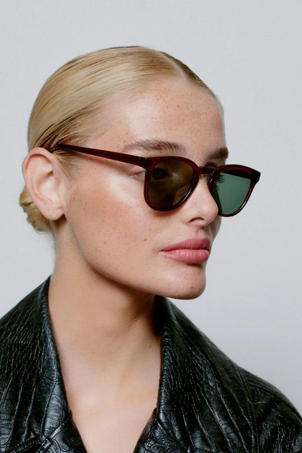 Bate Brown Transparent