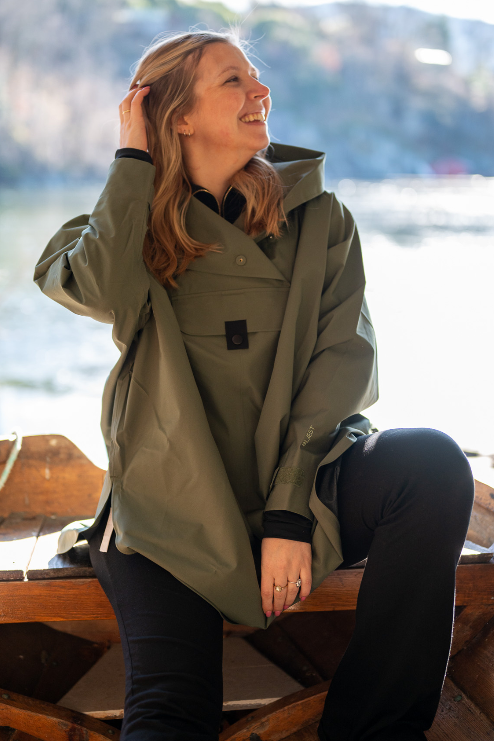 Bergen Poncho Dusty Green