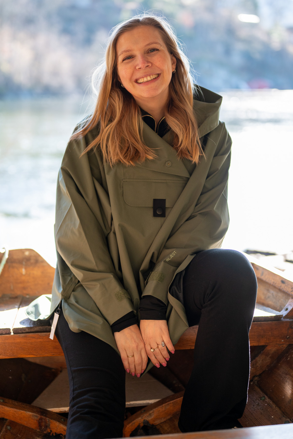 Bergen Poncho Dusty Green