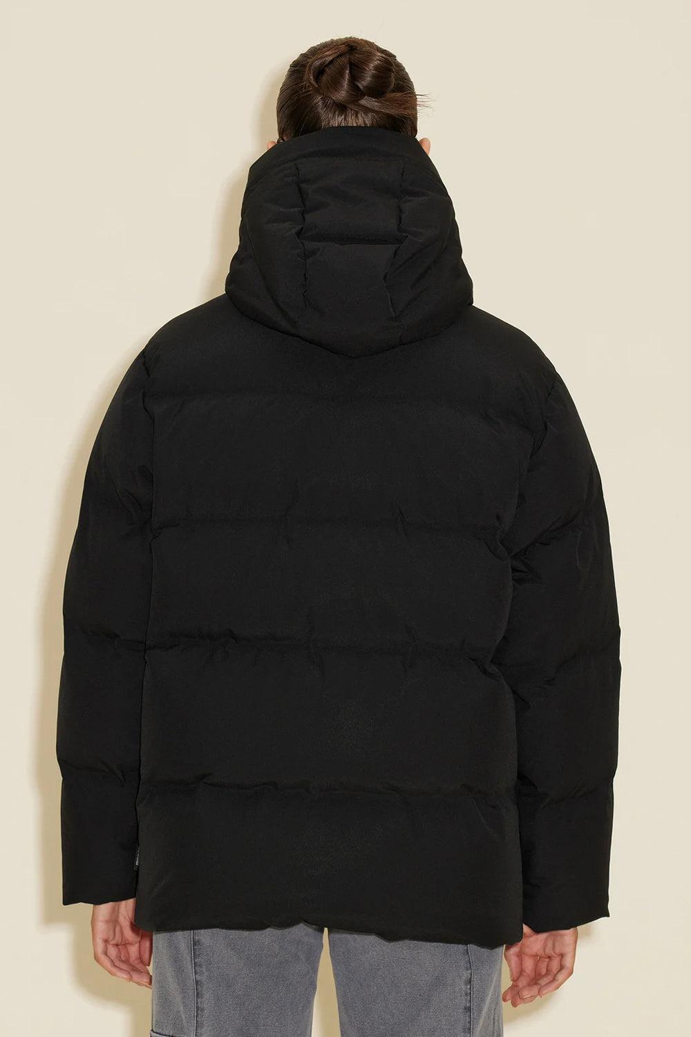 Besseggen Down jacket black