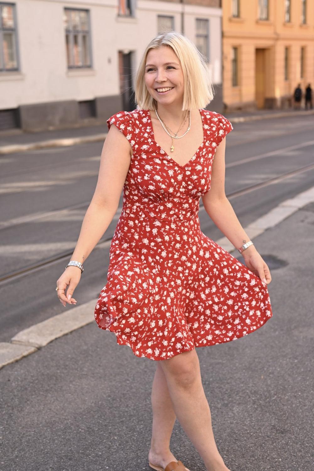 Cherry Annecy dress