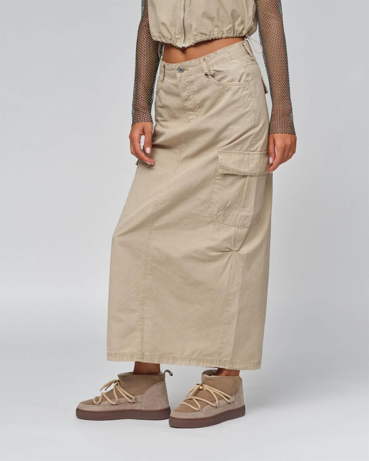 Classic Low Beige
