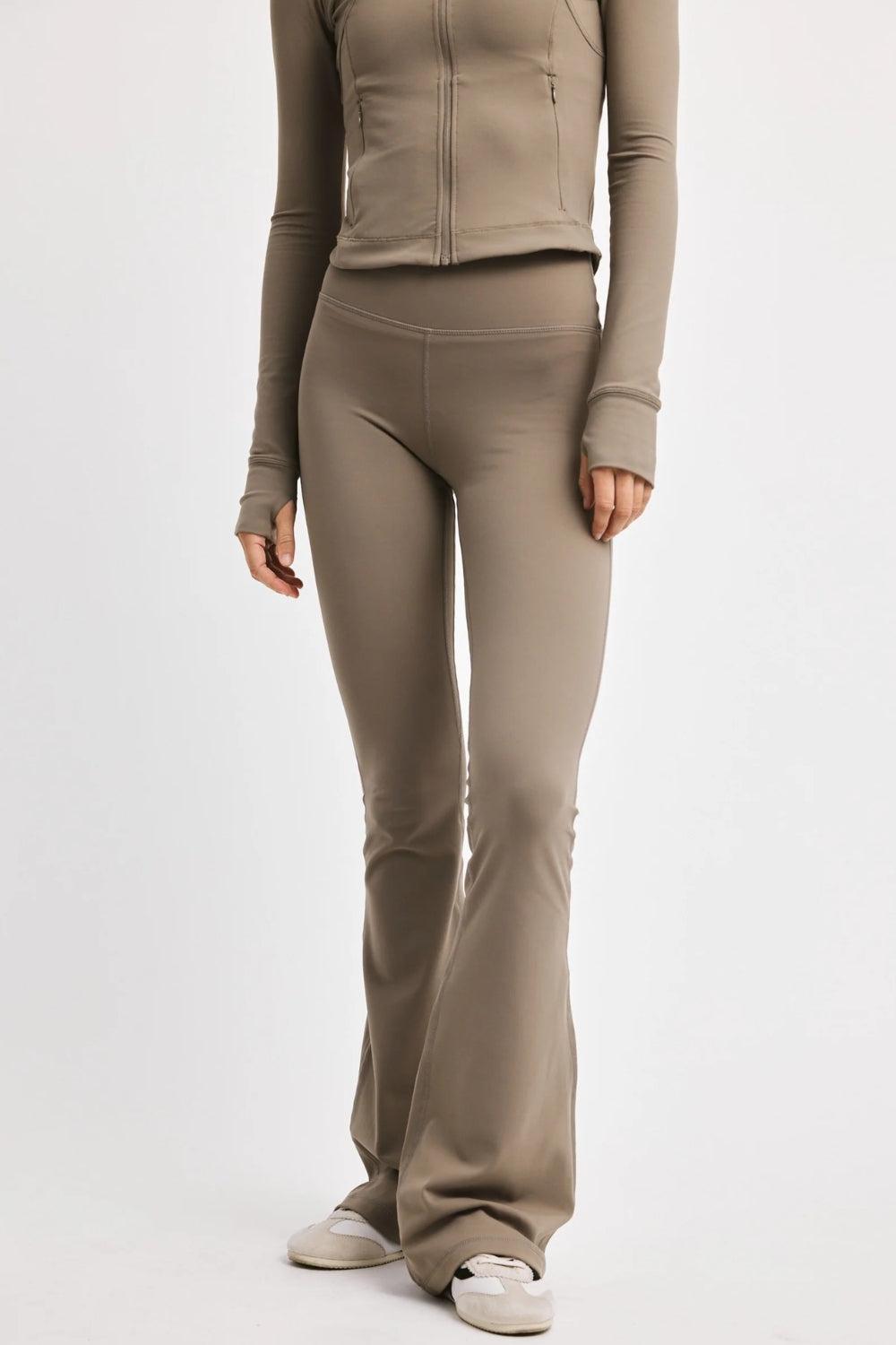 Cloudform Yoga Pant Tall Truffle