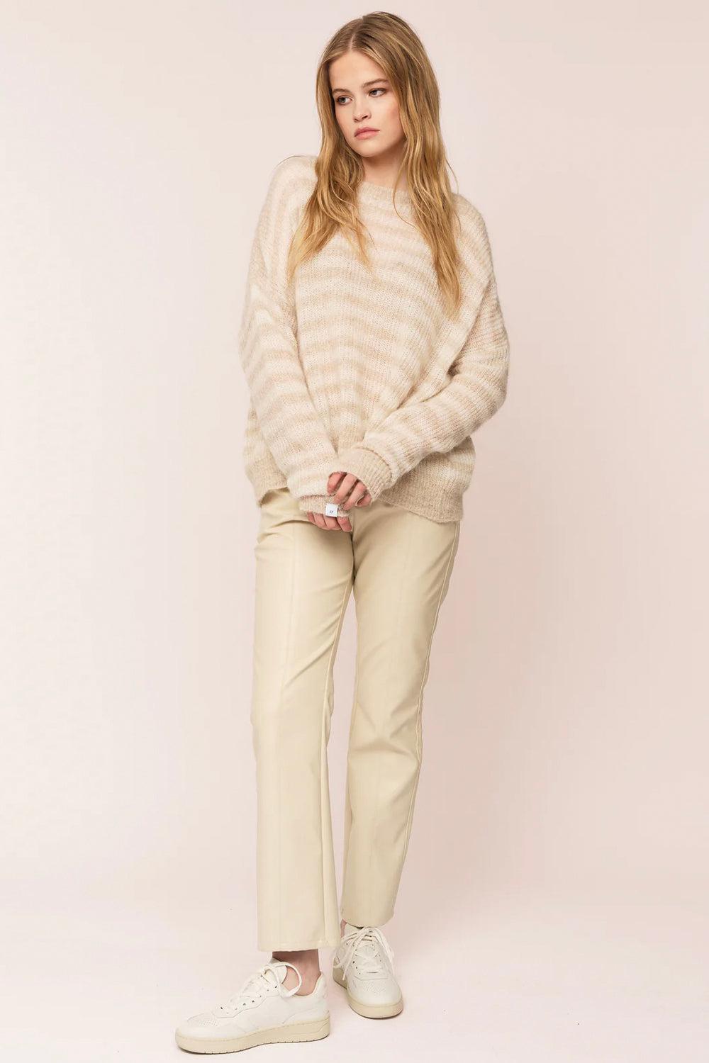 Flora RN Sweater Beige stripe