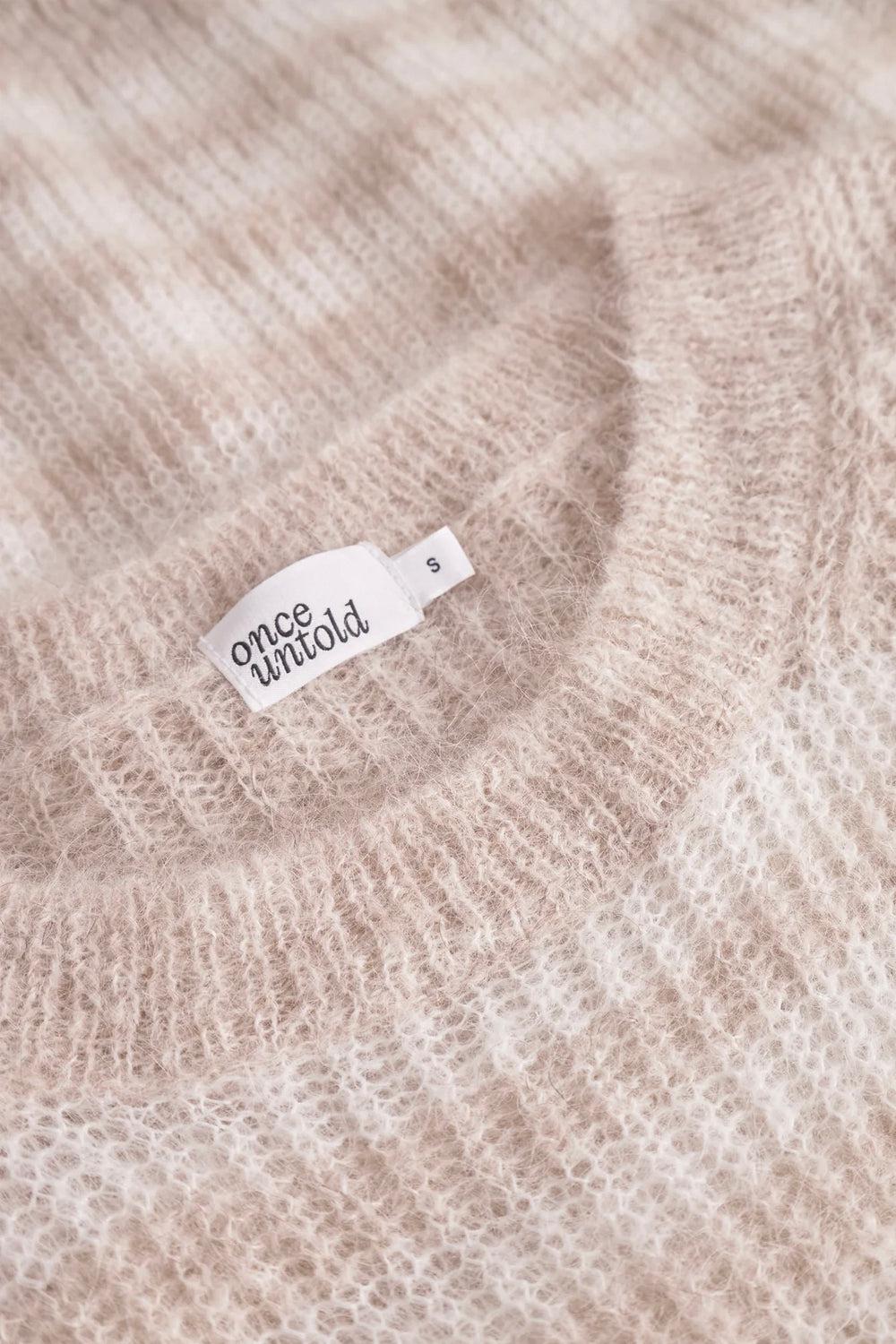 Flora RN Sweater Beige stripe