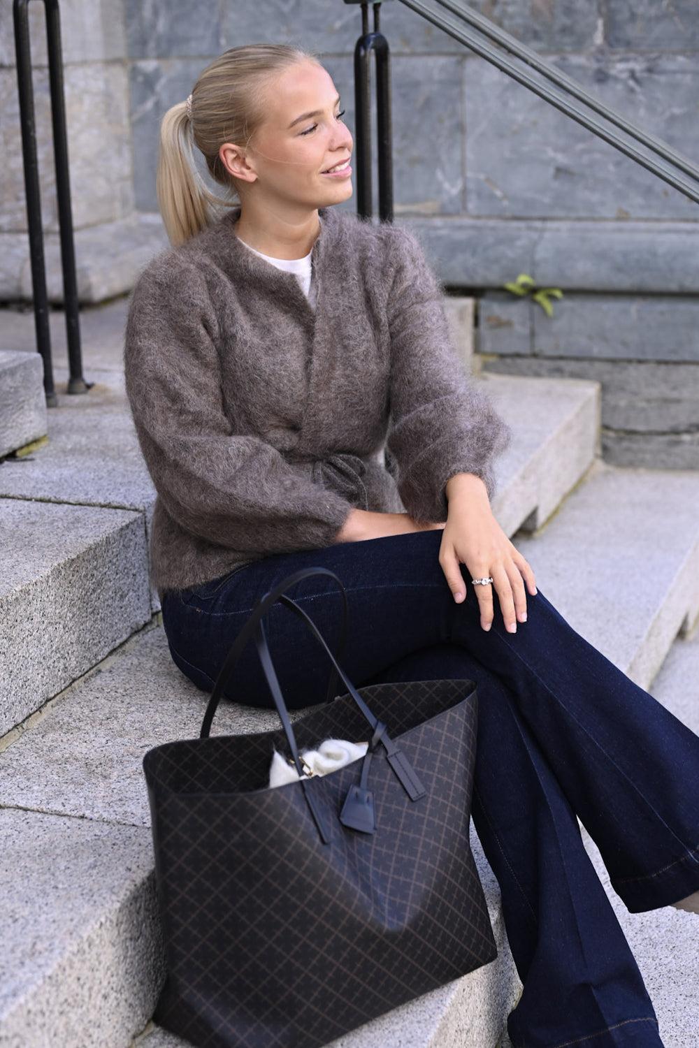 Fredrikke Chunky Cardigan Brown