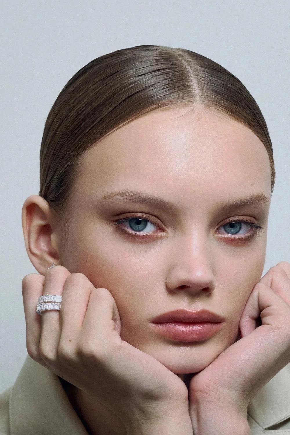 Half Emerald Ring Silver