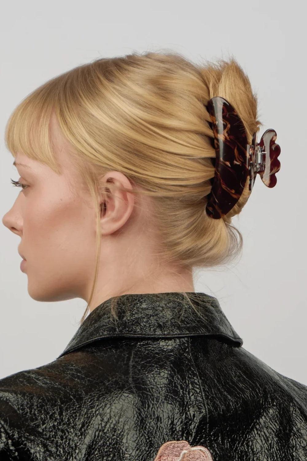 Helle Pretty Big Dark Brown