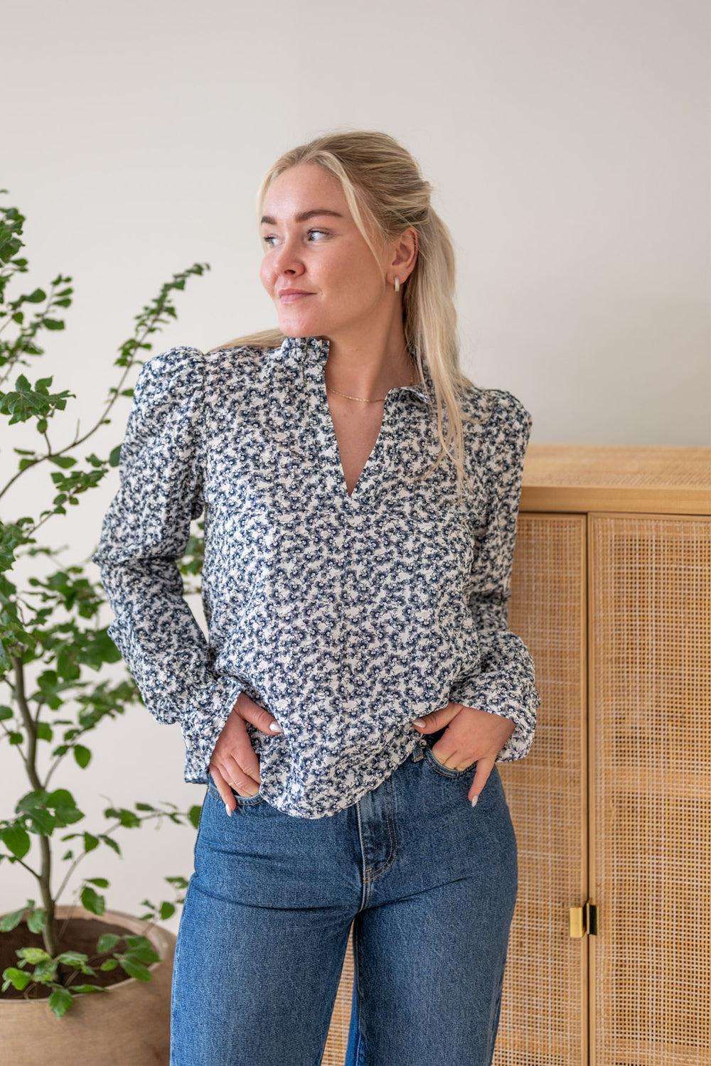 Jenny Blouse Navy Rosehip Print