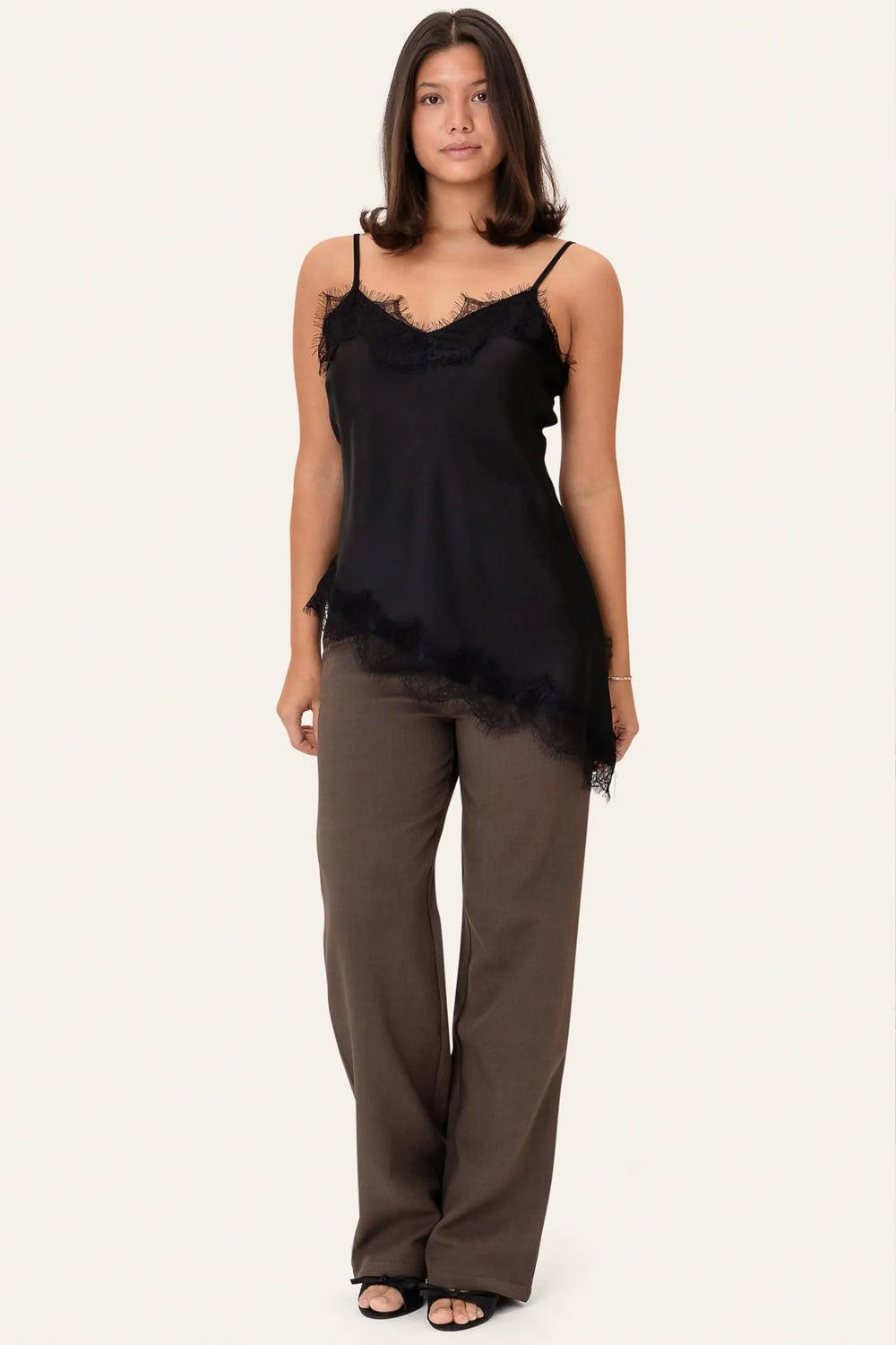 JunoIC Asymmetric top Black satin