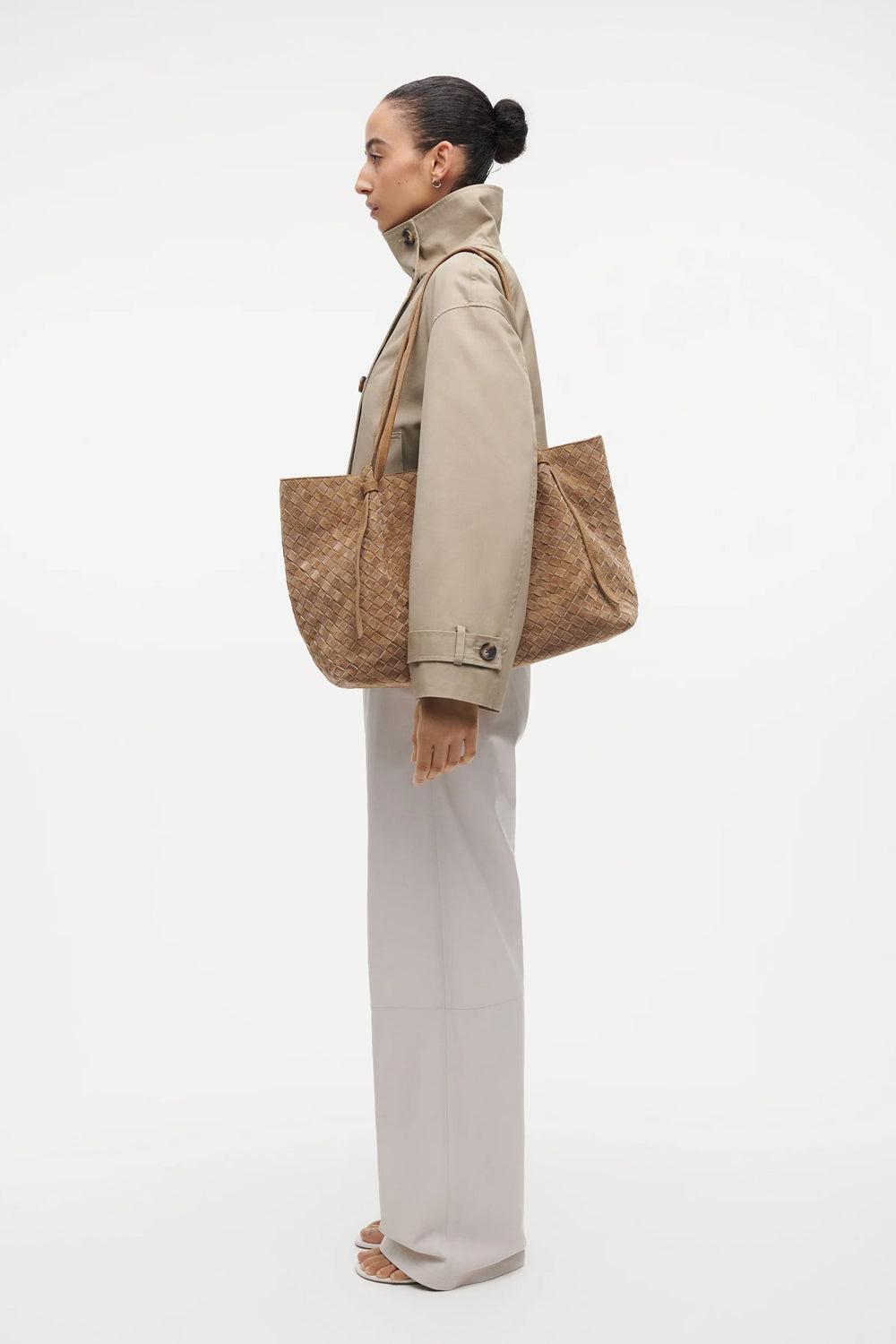 Liandra Gritty Woven Leather Oliven