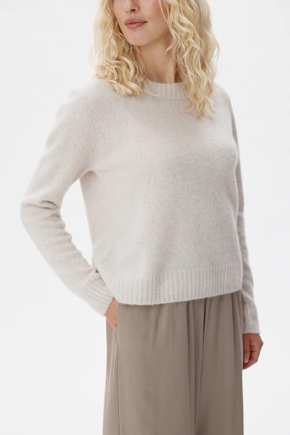 Lily Silver White Melange