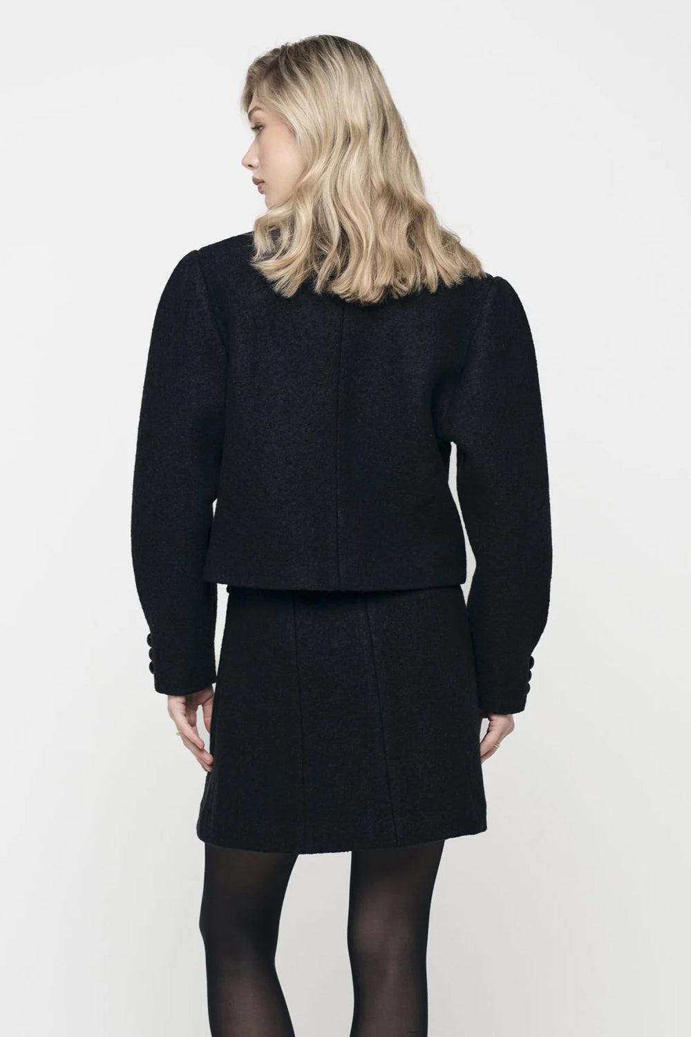 Louvre Bouclé Black