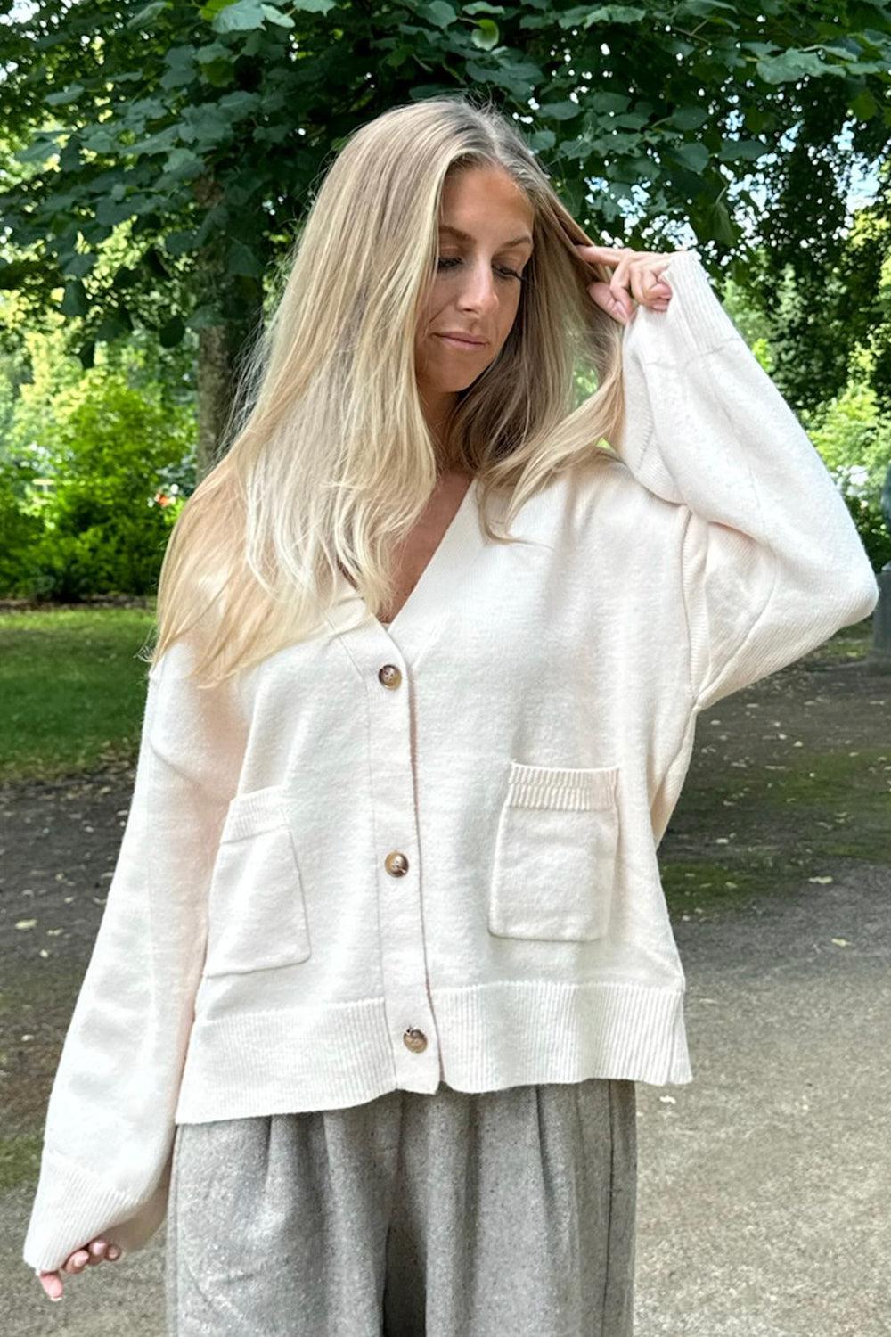 MollyIC Cardigan Offwhite