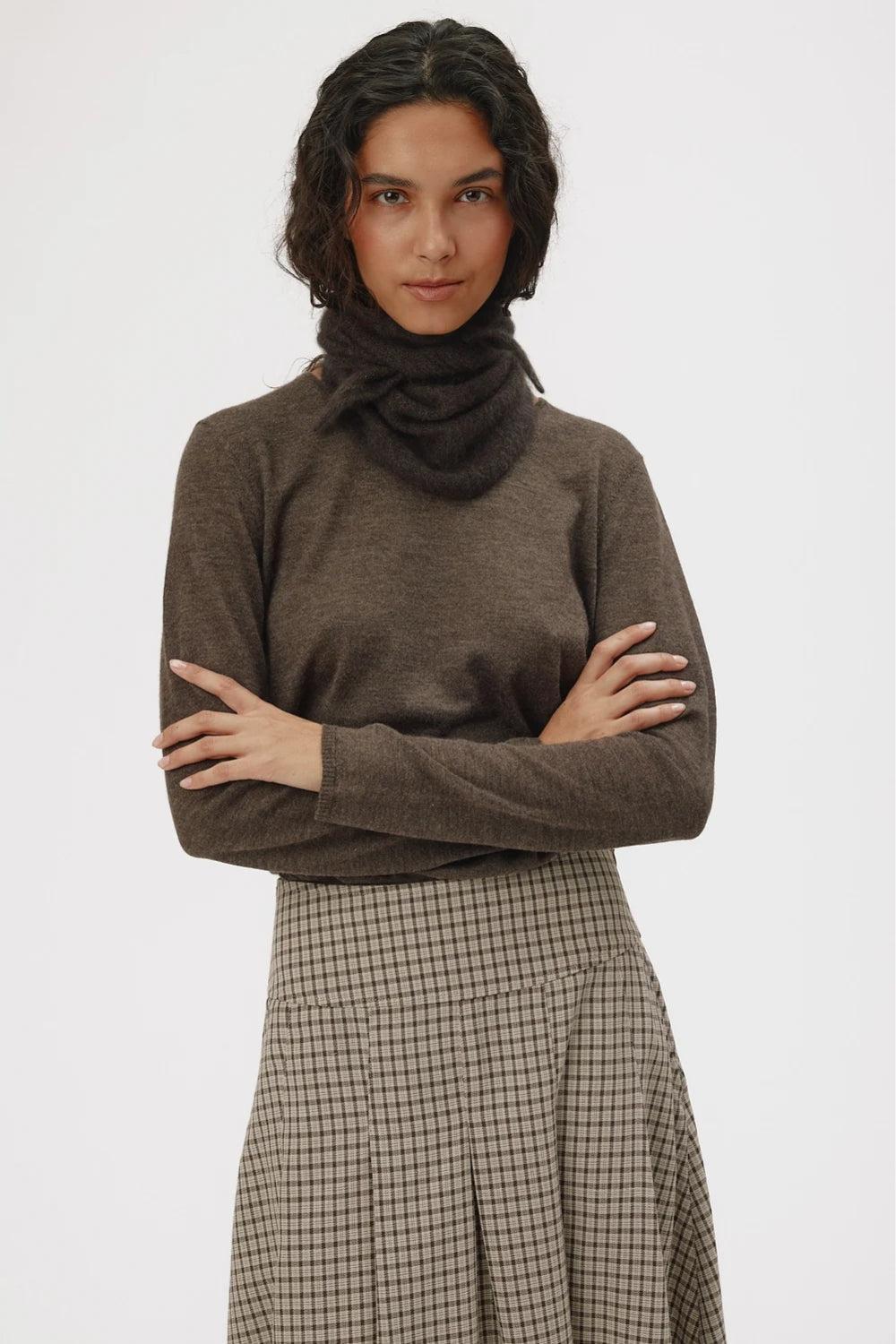 Paula Scarf Espresso Brown