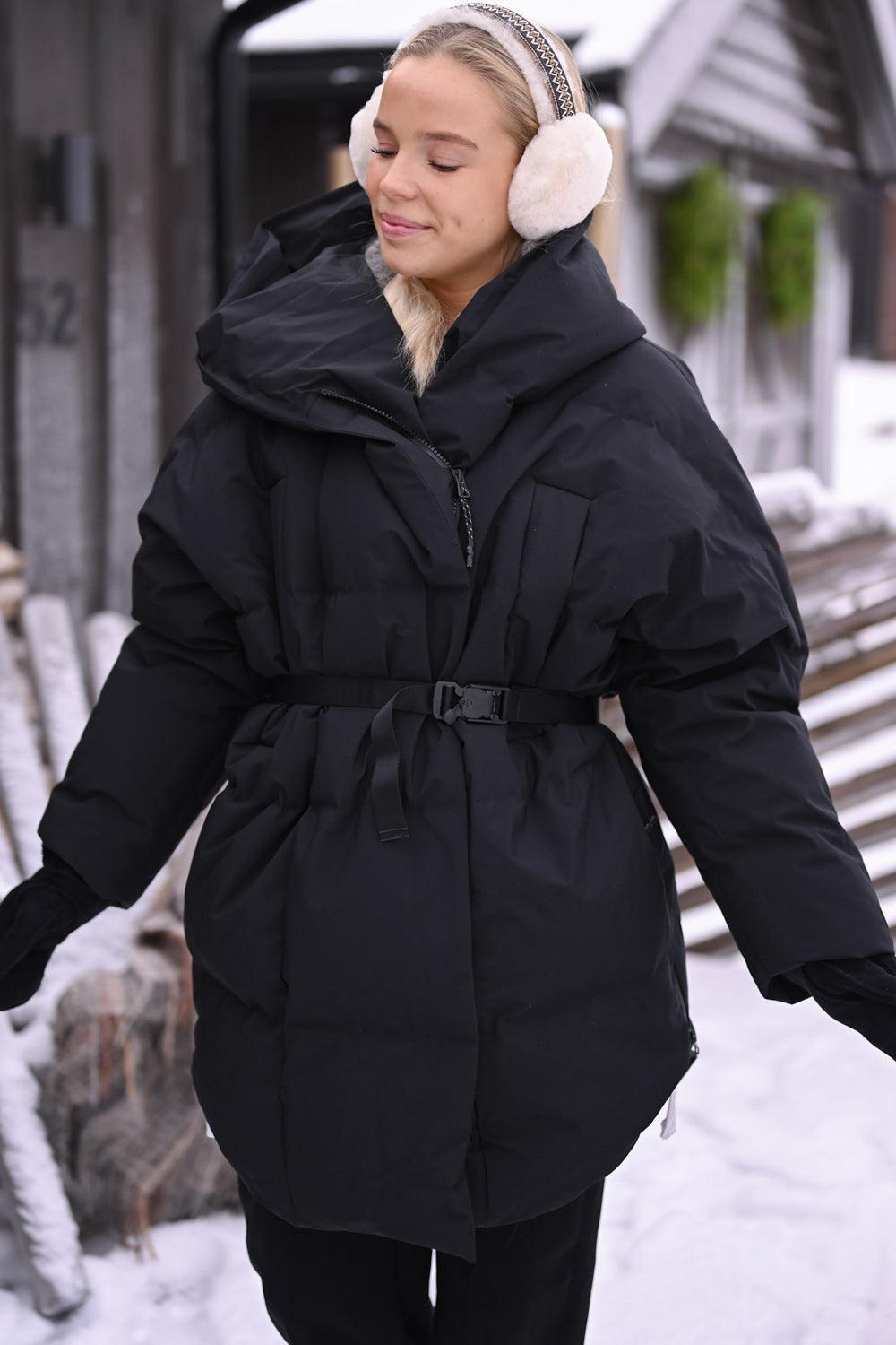 Spitsbergen Down Coat Black