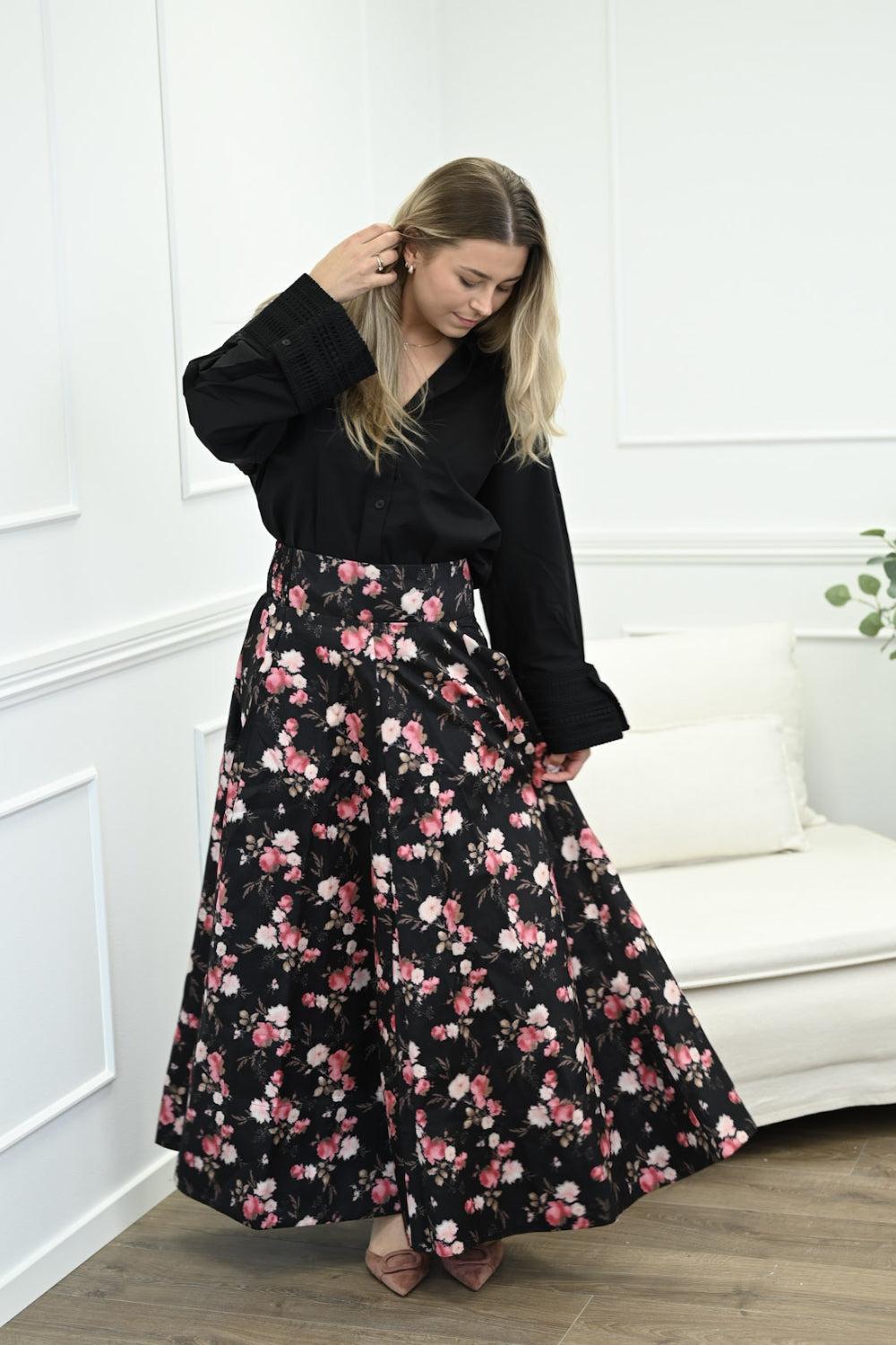 Taffeta Maxi Skirt Falling Flowers