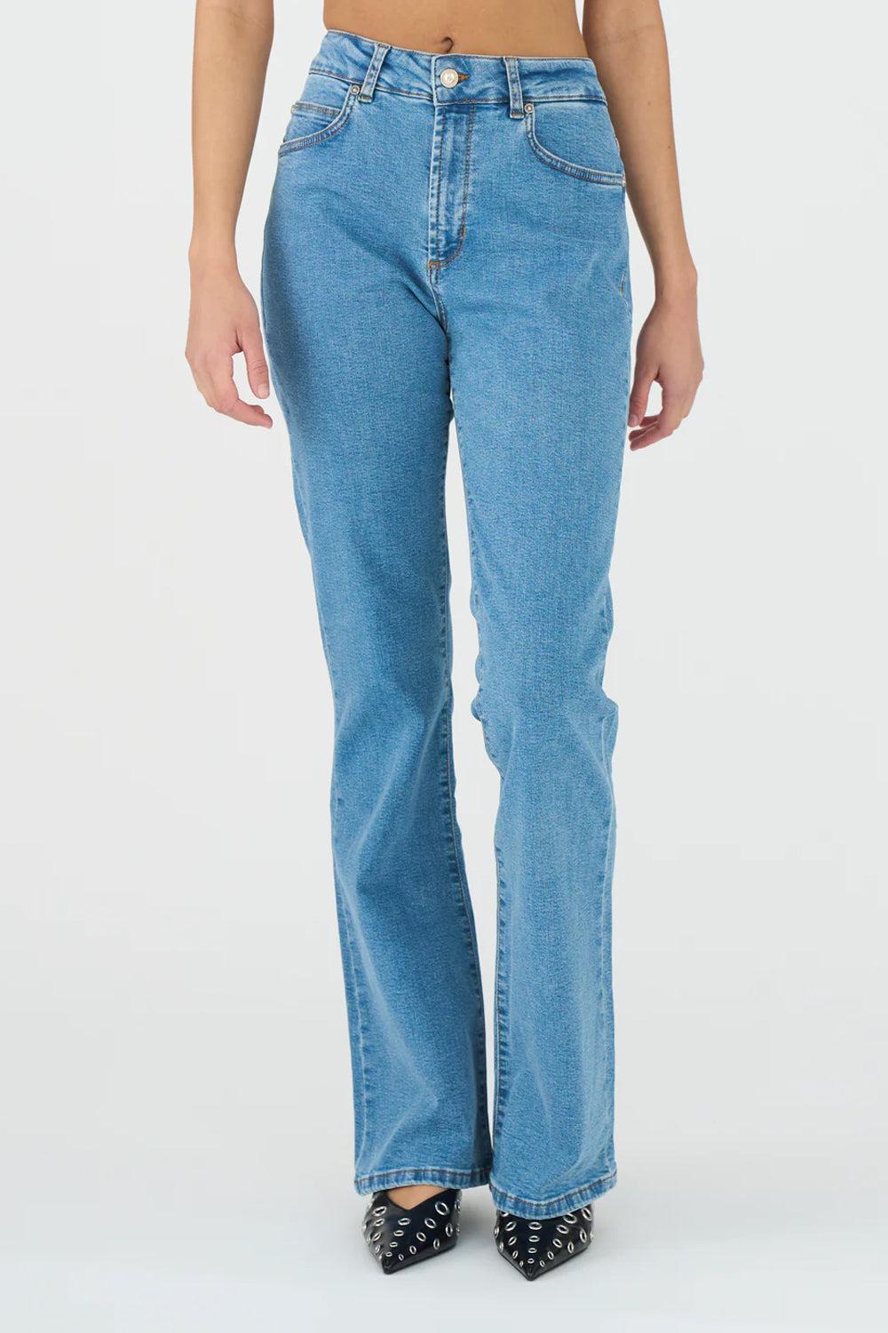 Tara Flare Jeans Westminster 30"