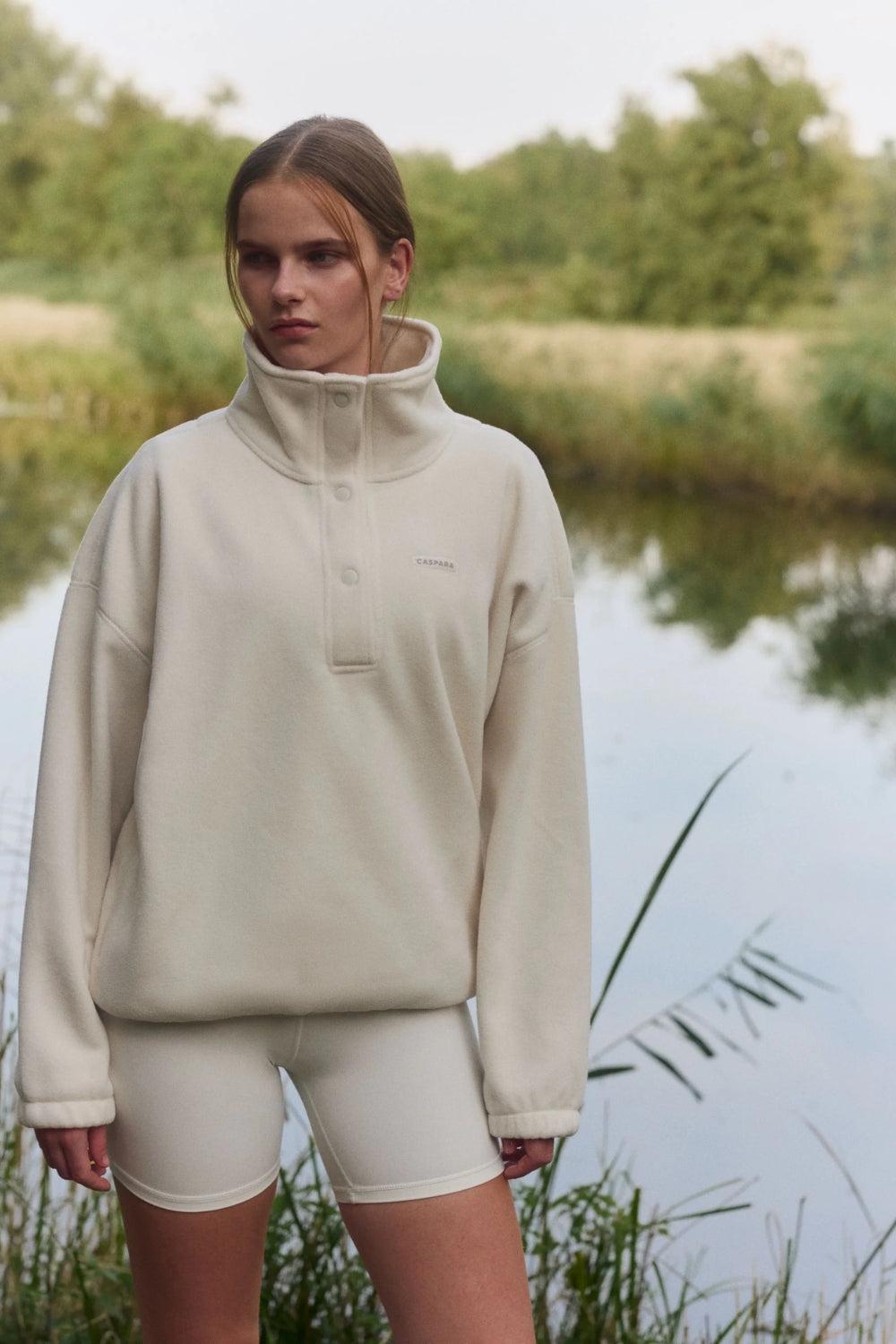 W. Polar Fleece Half-Snap Pullover Creme