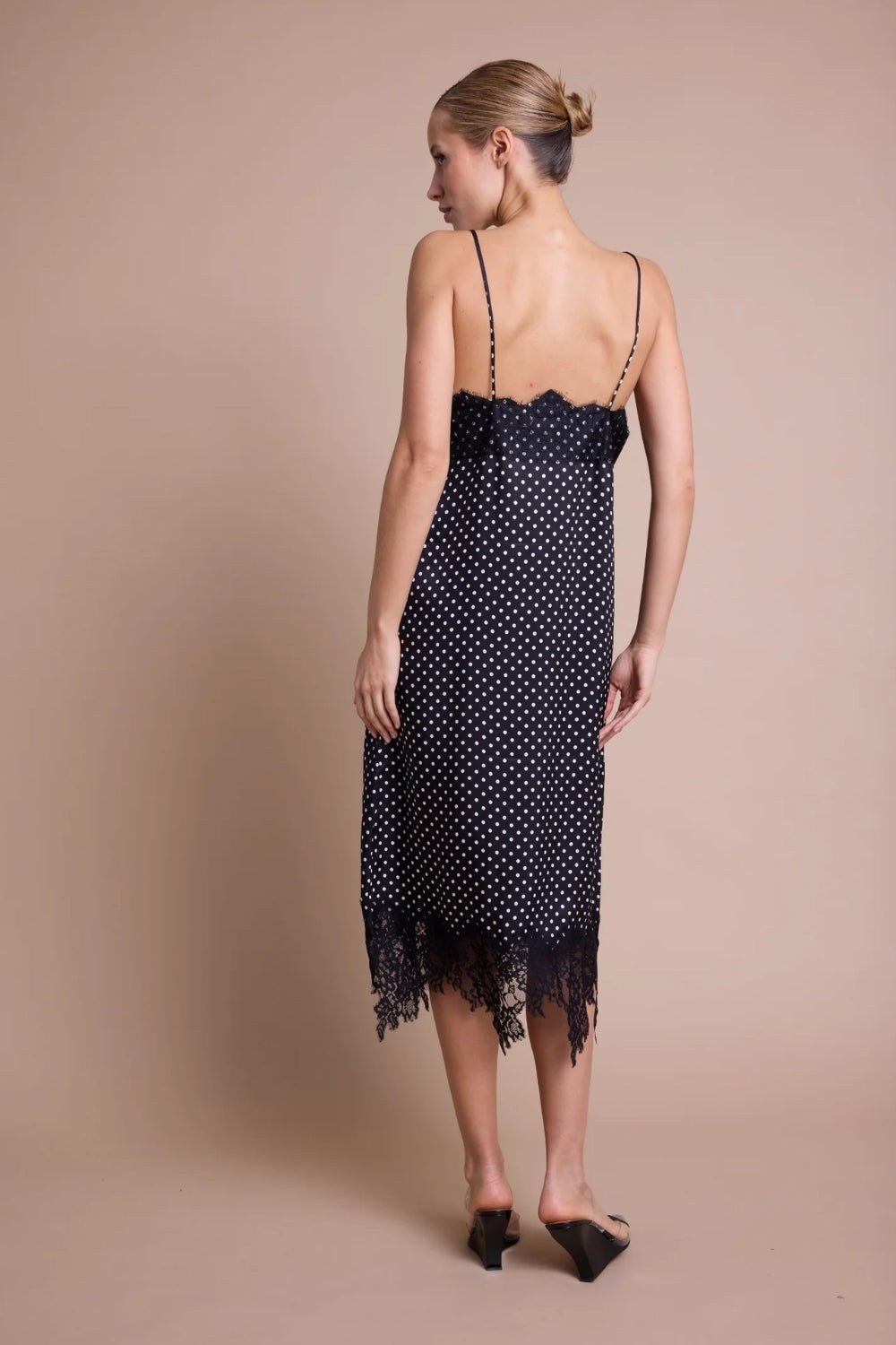 Lilly Dots Black