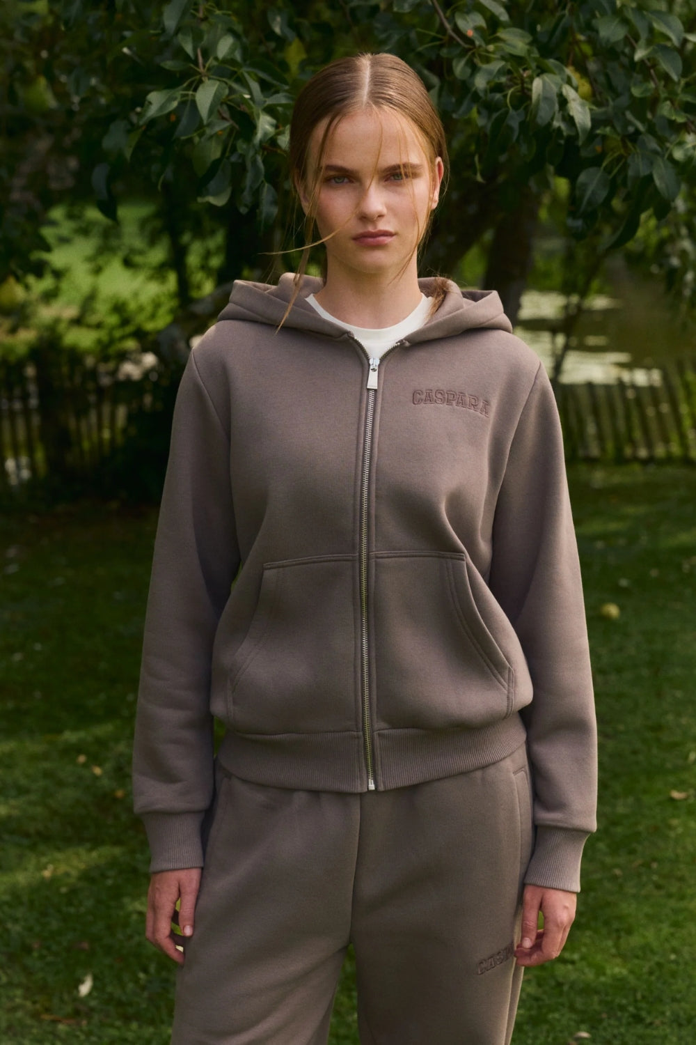 W. All-Star Zip Hoodie Walnut