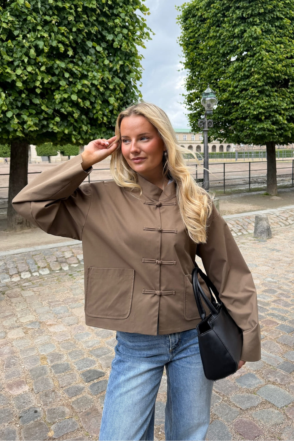 EvaIC Jacket Dark Brown